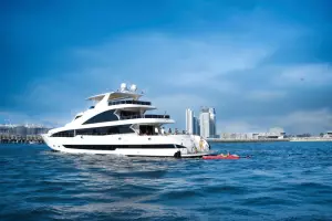 Discover the perfect seasons to rent a yacht in Dubai with Xclusive Yachts. Dive into our detailed guide on climate, events, and exclusive offers to ensure an unforgettable luxury yachting experience.