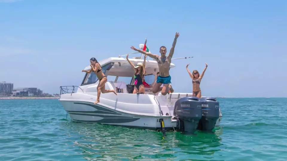 Private Boat Rental in Dubai